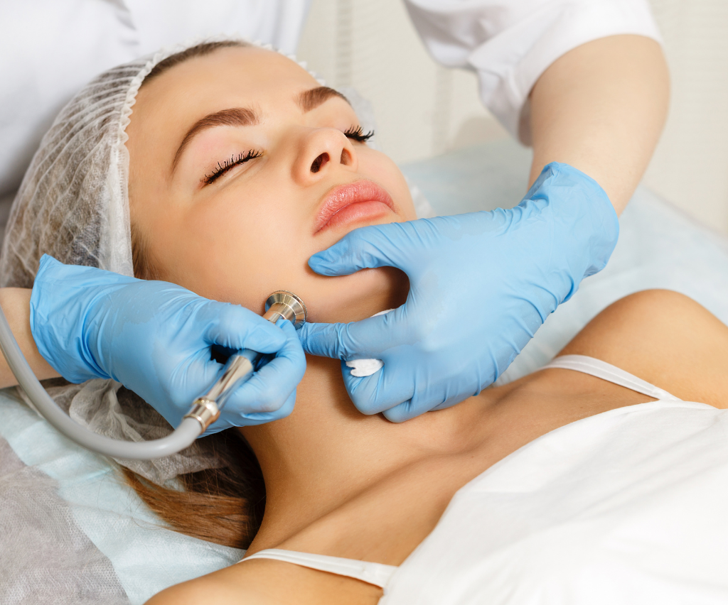 Hydra Facial